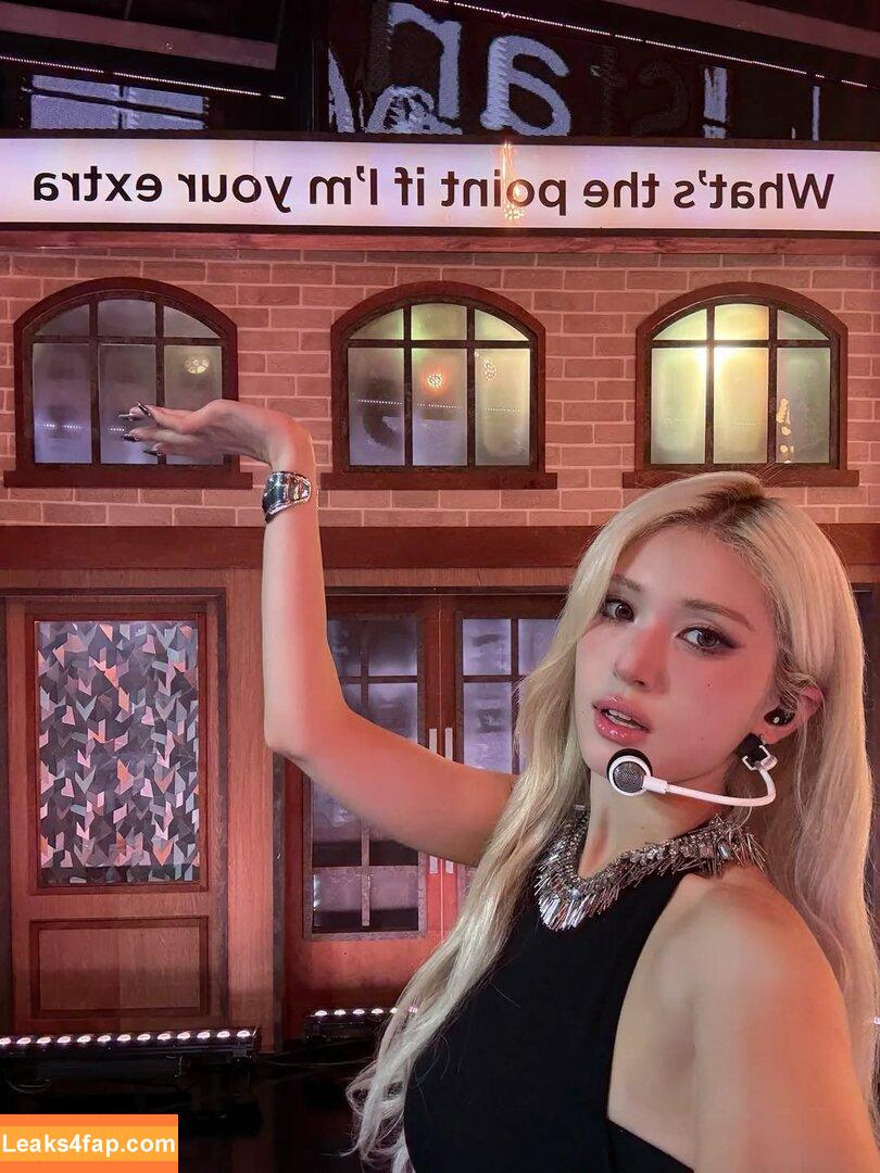 Jeon Somi / ENNIK SOMI / somsomi0309 leaked photo photo #0302