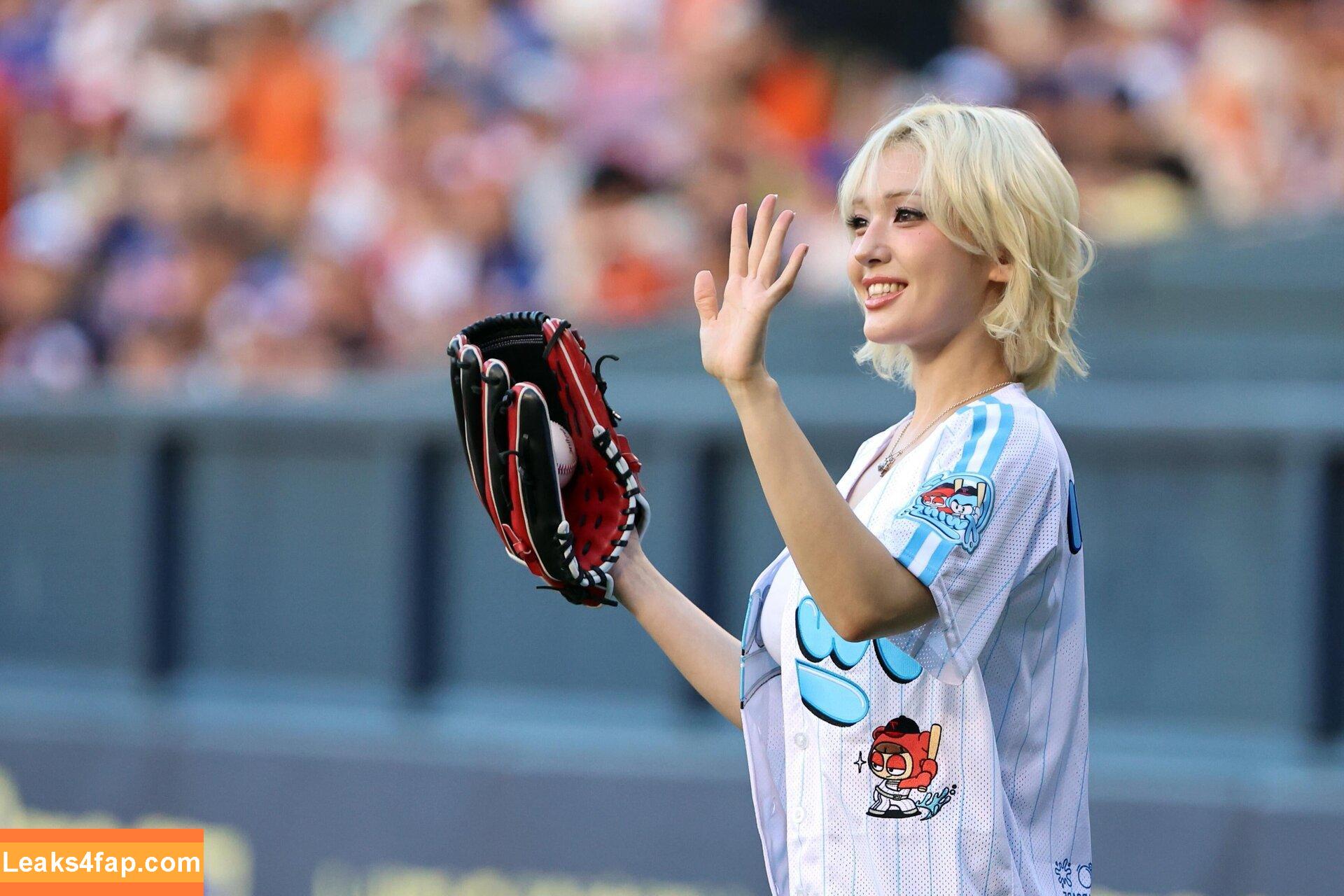 Jeon Somi / ENNIK SOMI / somsomi0309 leaked photo photo #0318