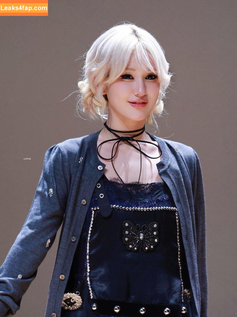 Jeon Somi / ENNIK SOMI / somsomi0309 leaked photo photo #0341