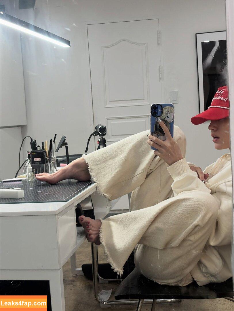 Jeon Somi / ENNIK SOMI / somsomi0309 leaked photo photo #0358