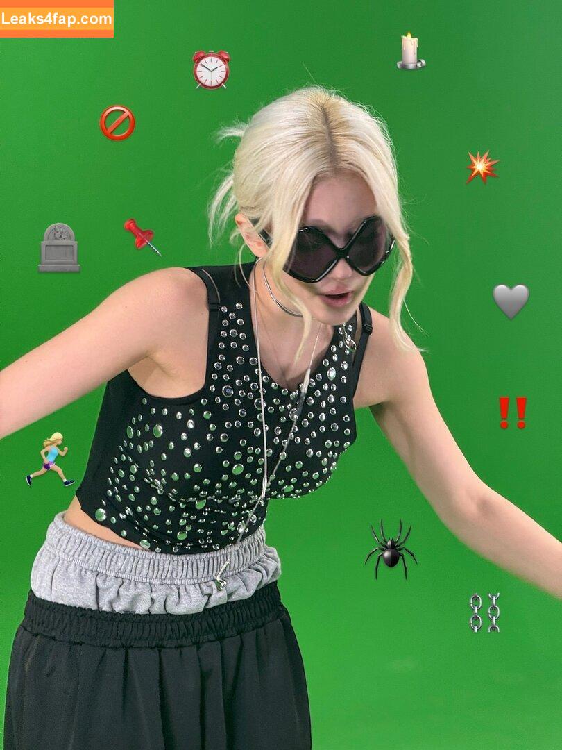 Jeon Somi / ENNIK SOMI / somsomi0309 leaked photo photo #0409