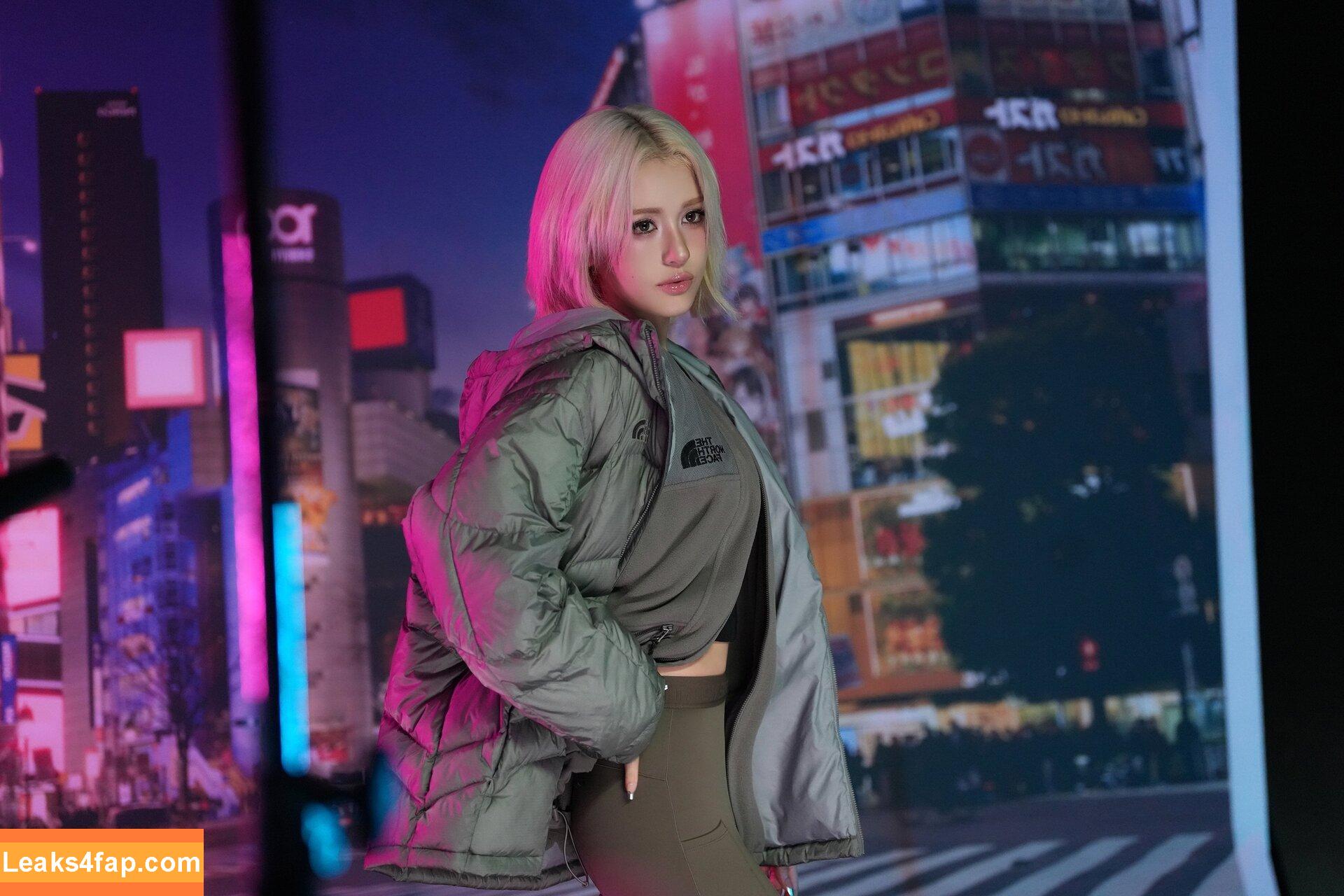 Jeon Somi / ENNIK SOMI / somsomi0309 leaked photo photo #0514