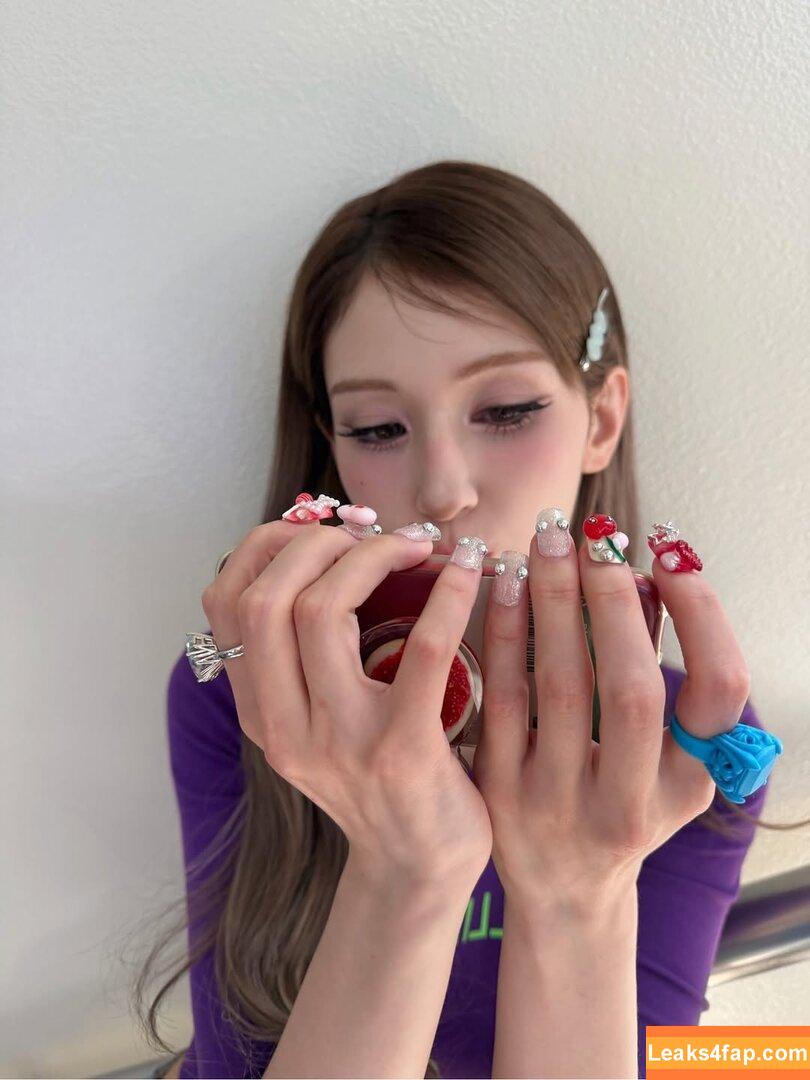 Jeon Somi / ENNIK SOMI / somsomi0309 leaked photo photo #0551