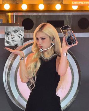 Jeon Somi photo #0306