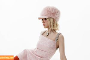 Jeon Somi photo #0350