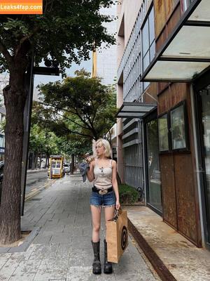 Jeon Somi photo #0364