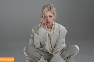 Jeon Somi photo #0481