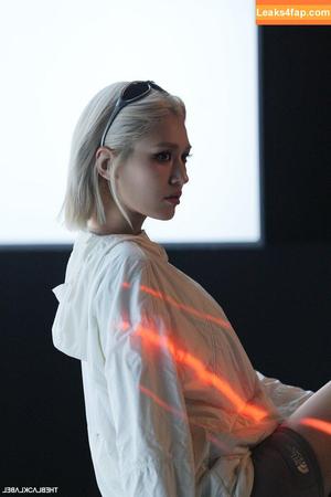 Jeon Somi photo #0520