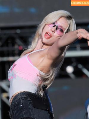 Jeon Somi photo #0528