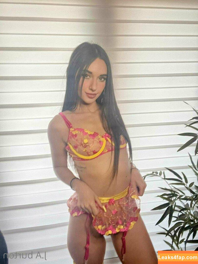 jesica.burton / jesicajes.b слитое фото фото #0005