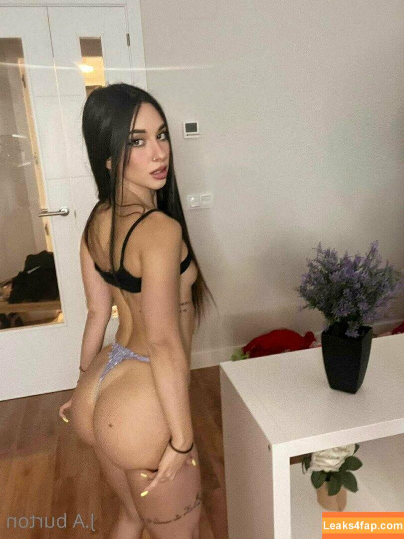 jesica.burton / jesicajes.b leaked photo photo #0028