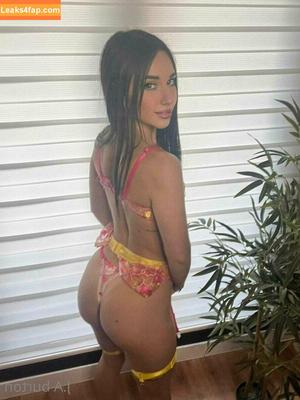 jesica.burton photo #0009