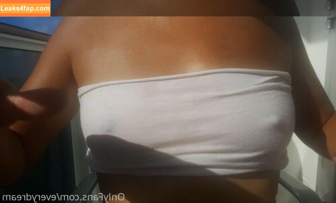 Jess Coniglio/ Everydream/ jleexxo/ jessicabaybixo / Jess Coniglio / _jessica_je leaked photo photo #0036