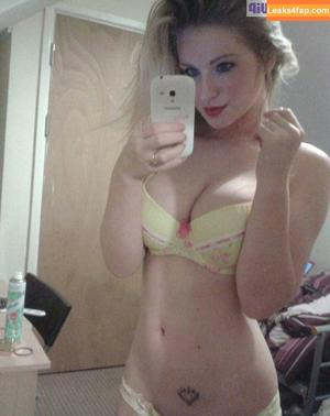 Jess Davies photo #0051