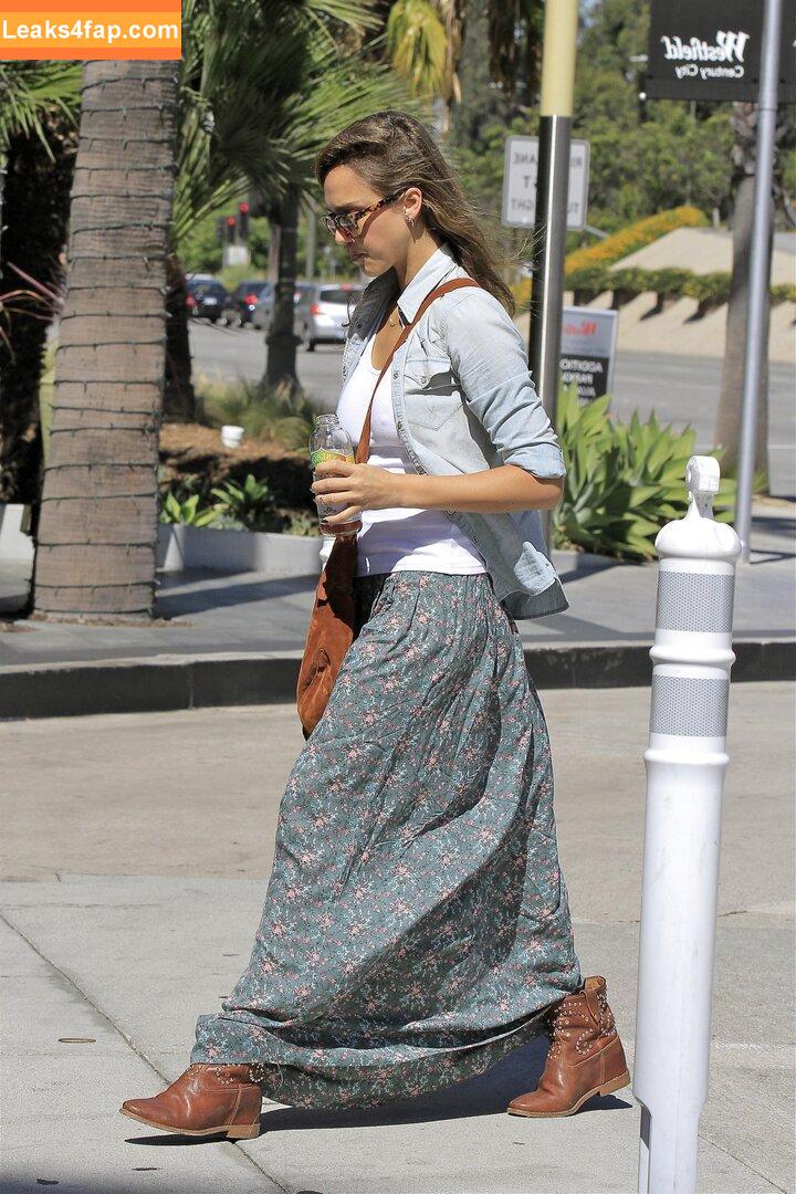 Jessica Alba / https: / jessicaalba leaked photo photo #1603