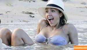Jessica Alba photo #1051
