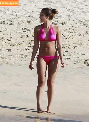 Jessica Alba photo #1475