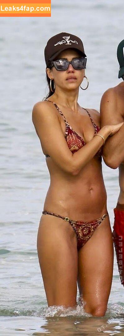 Jessica Alba / https: / jessicaalba leaked photo photo #2432