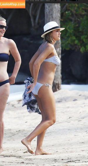 Jessica Alba photo #2103