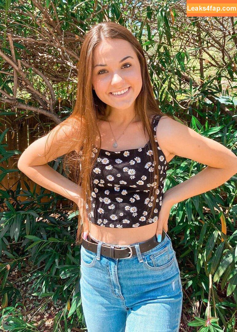 Jessica Baio / jessicabaio leaked photo photo #0024