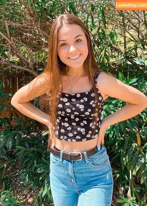 Jessica Baio photo #0024