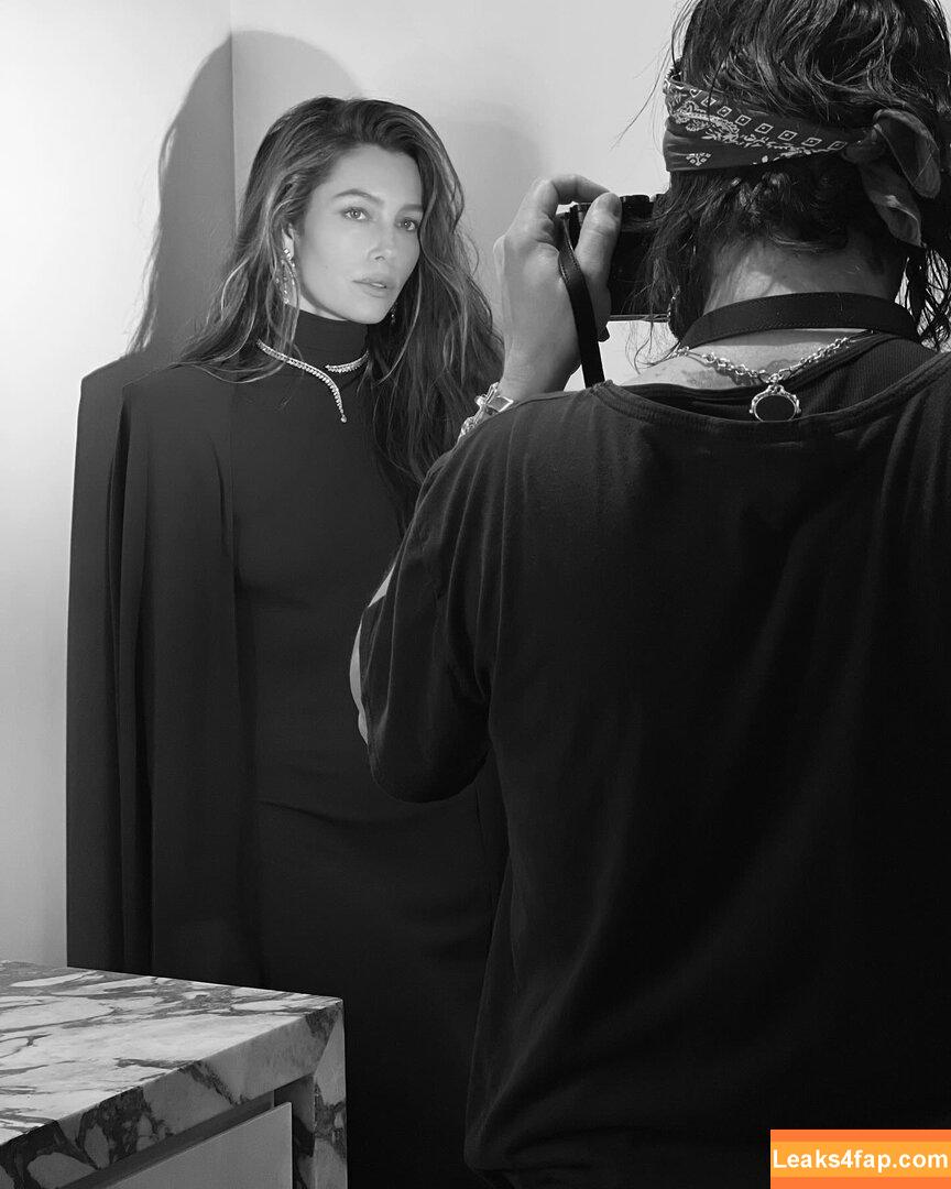 Jessica Biel / JessicaBiel leaked photo photo #0350