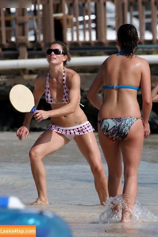 Jessica Biel / JessicaBiel leaked photo photo #0445