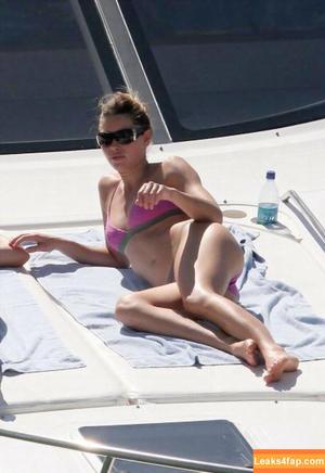 Jessica Biel фото #0122