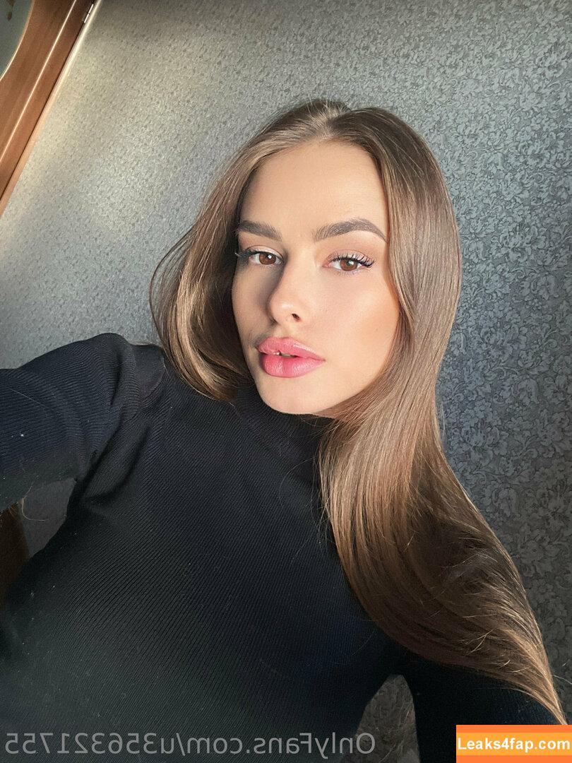 jessica_caramel / latin_caramel leaked photo photo #0012