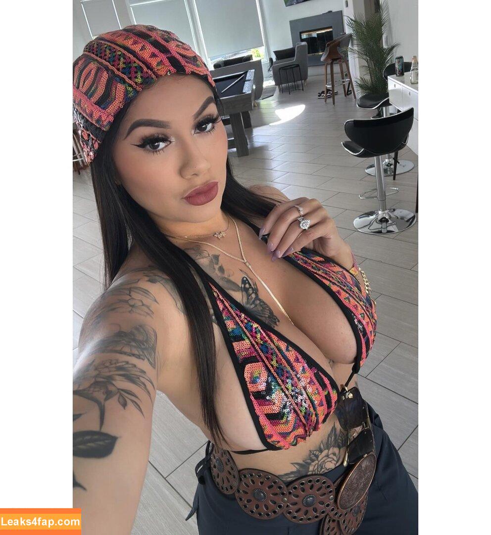 Jessica Estrada / https: / pinky_von_tease leaked photo photo #0001