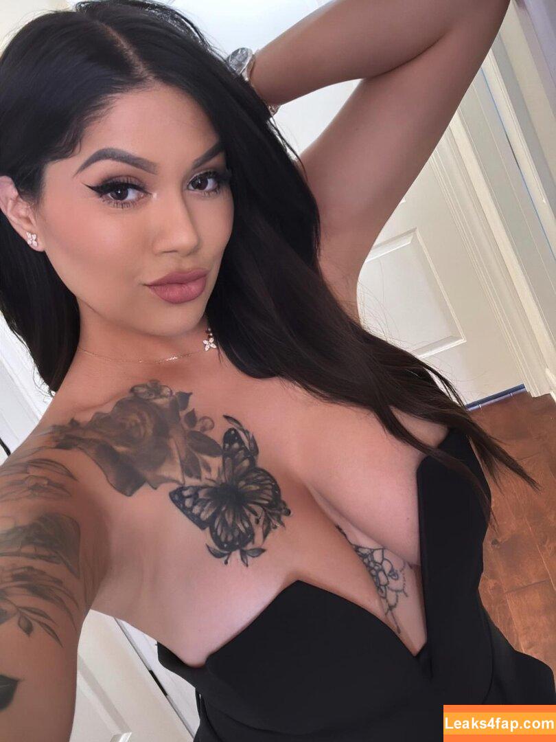 Jessica Estrada / https: / pinky_von_tease leaked photo photo #0005