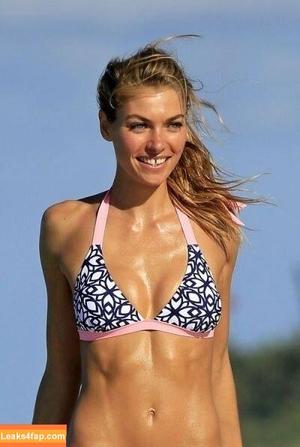 Jessica Hart photo #0167