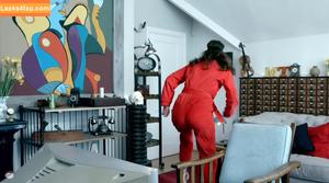 Jessica Knappett photo #0001