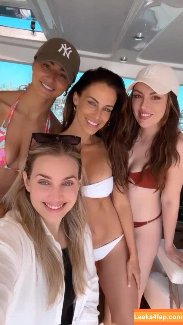 Jessica Lowndes / jessicalowndes leaked photo photo #0238