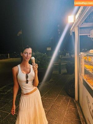 Jessica Lowndes фото #0484