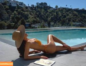 Jessica Naz photo #0074