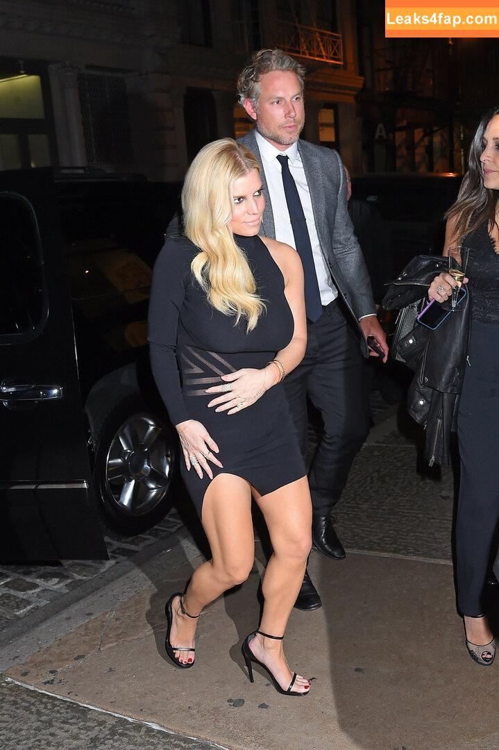 Jessica Simpson / 52529184 / JessicaSimpson слитое фото фото #0020