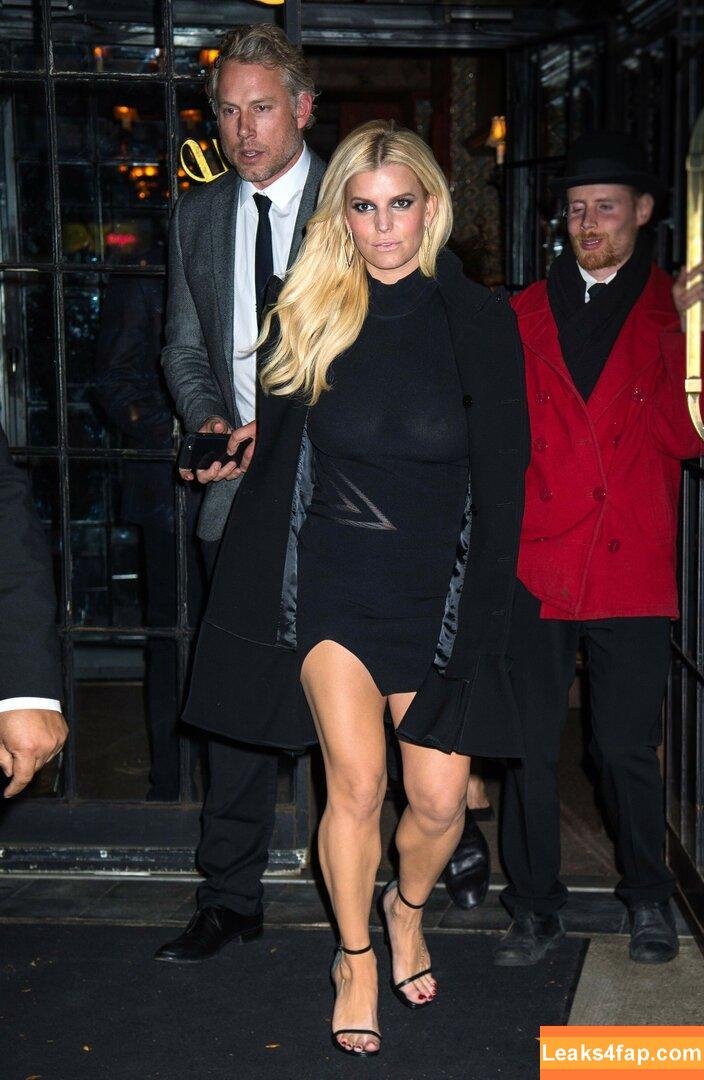 Jessica Simpson / 52529184 / JessicaSimpson слитое фото фото #0026