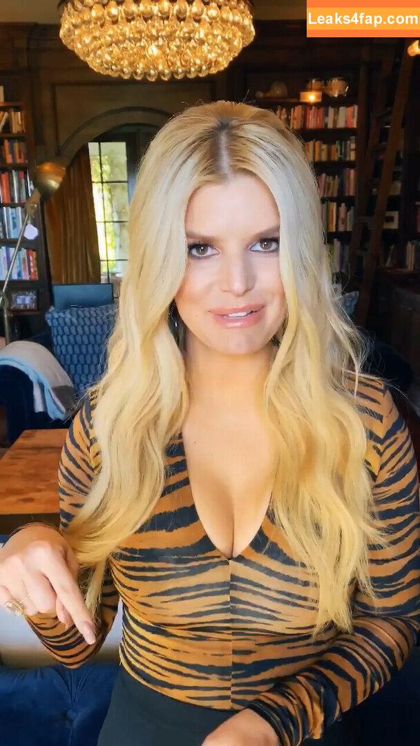 Jessica Simpson / 52529184 / JessicaSimpson слитое фото фото #0030