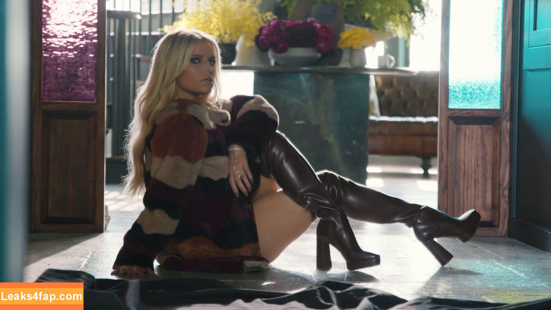 Jessica Simpson / 52529184 / JessicaSimpson слитое фото фото #0115