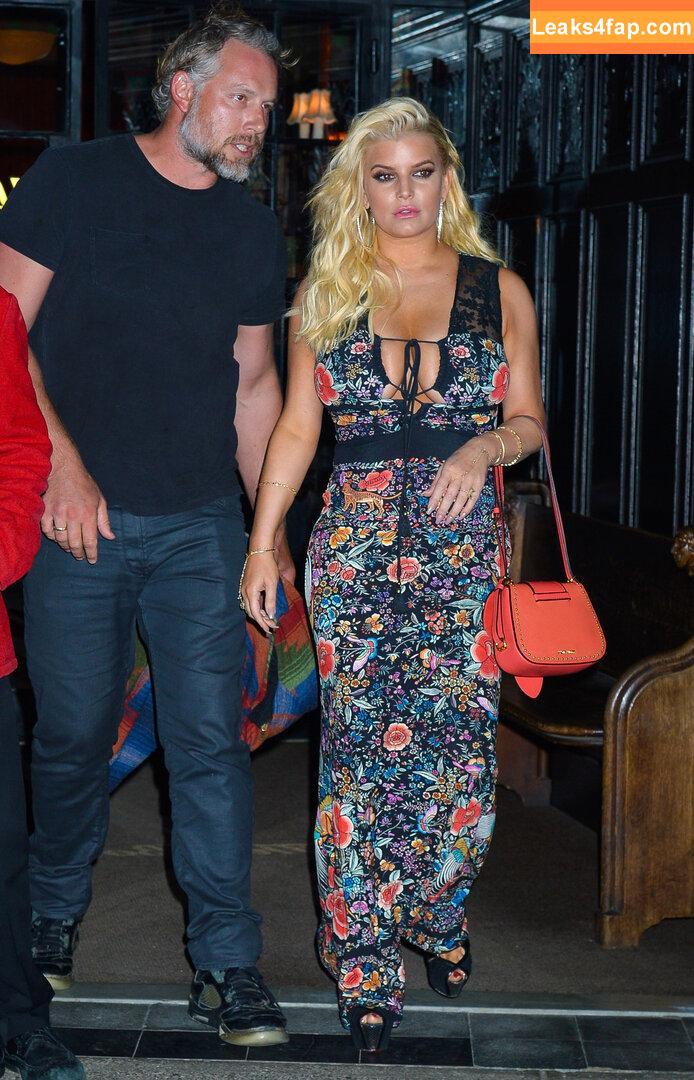 Jessica Simpson / 52529184 / JessicaSimpson слитое фото фото #0392