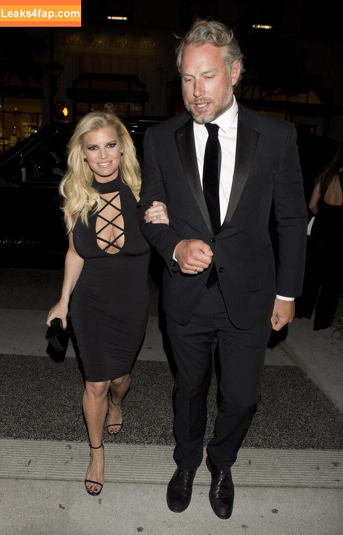 Jessica Simpson / 52529184 / JessicaSimpson слитое фото фото #0396