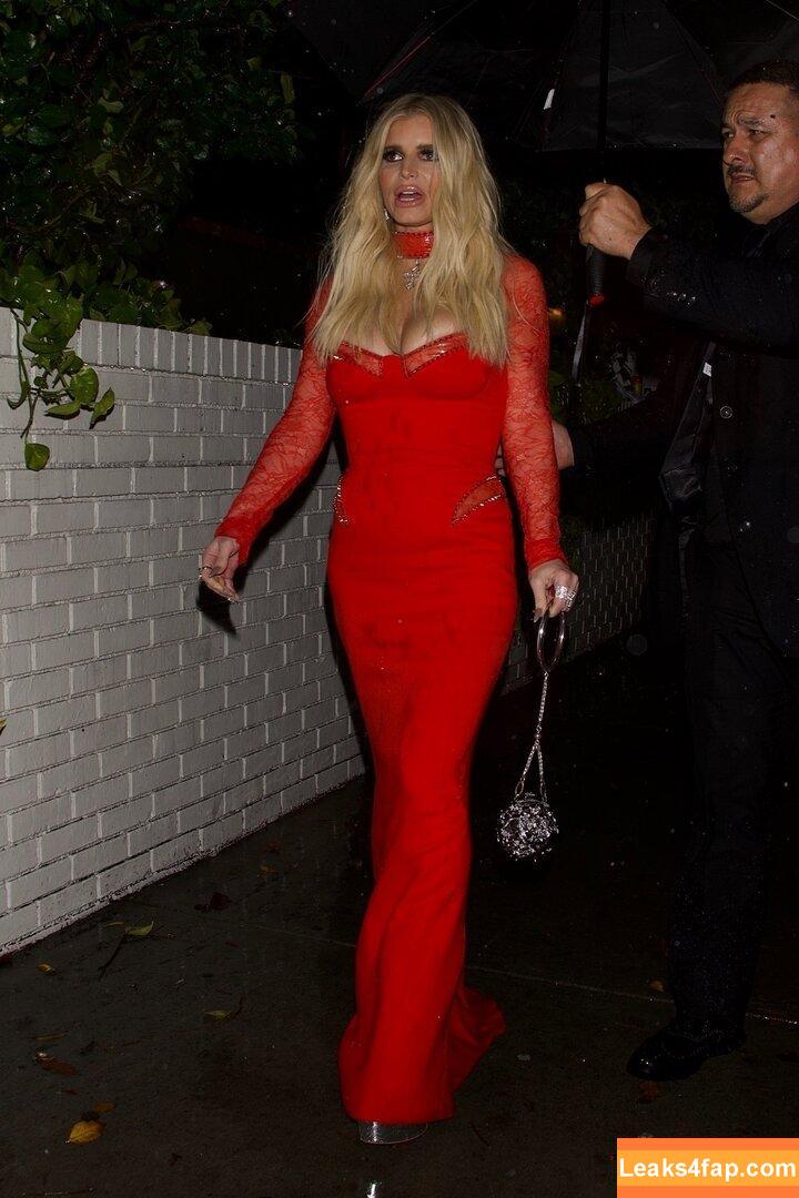 Jessica Simpson / 52529184 / JessicaSimpson leaked photo photo #0435