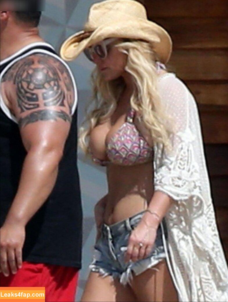 Jessica Simpson / 52529184 / JessicaSimpson leaked photo photo #0484