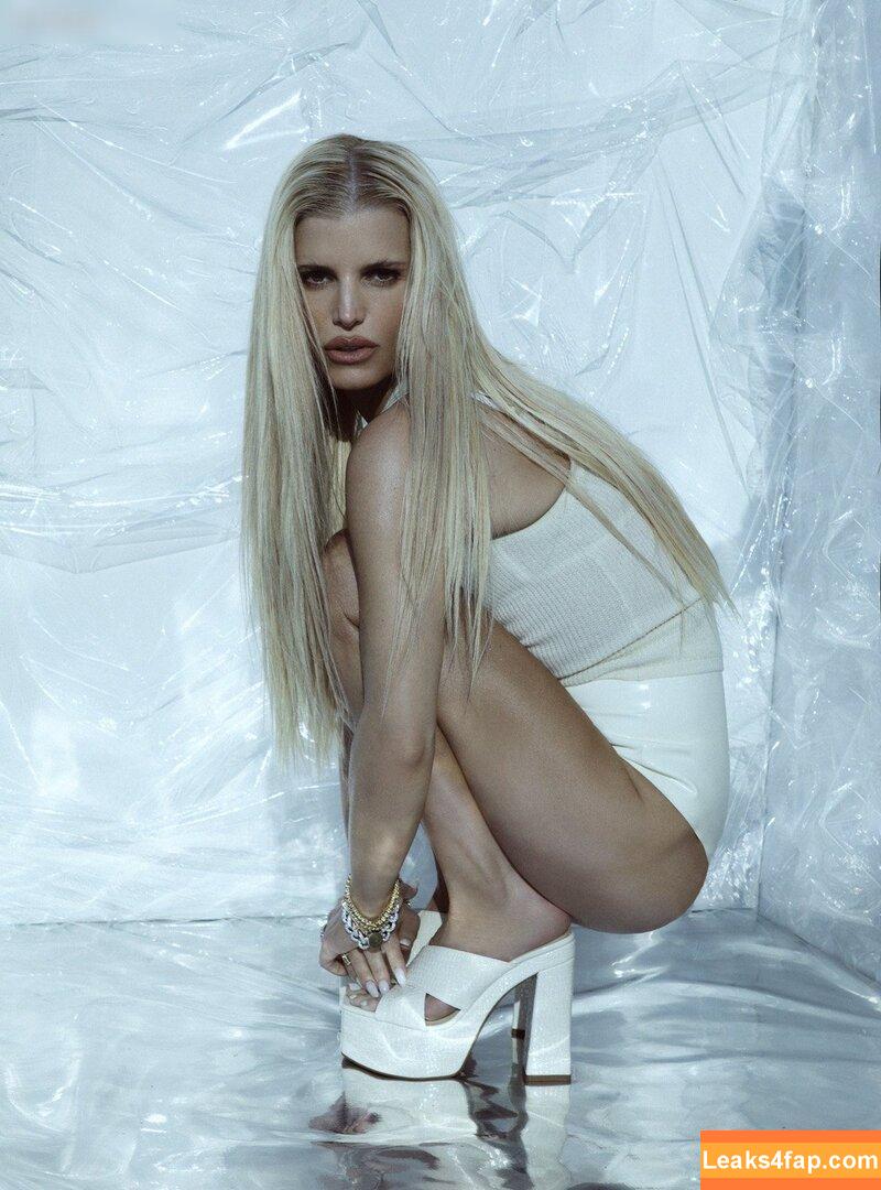 Jessica Simpson / 52529184 / JessicaSimpson leaked photo photo #0528