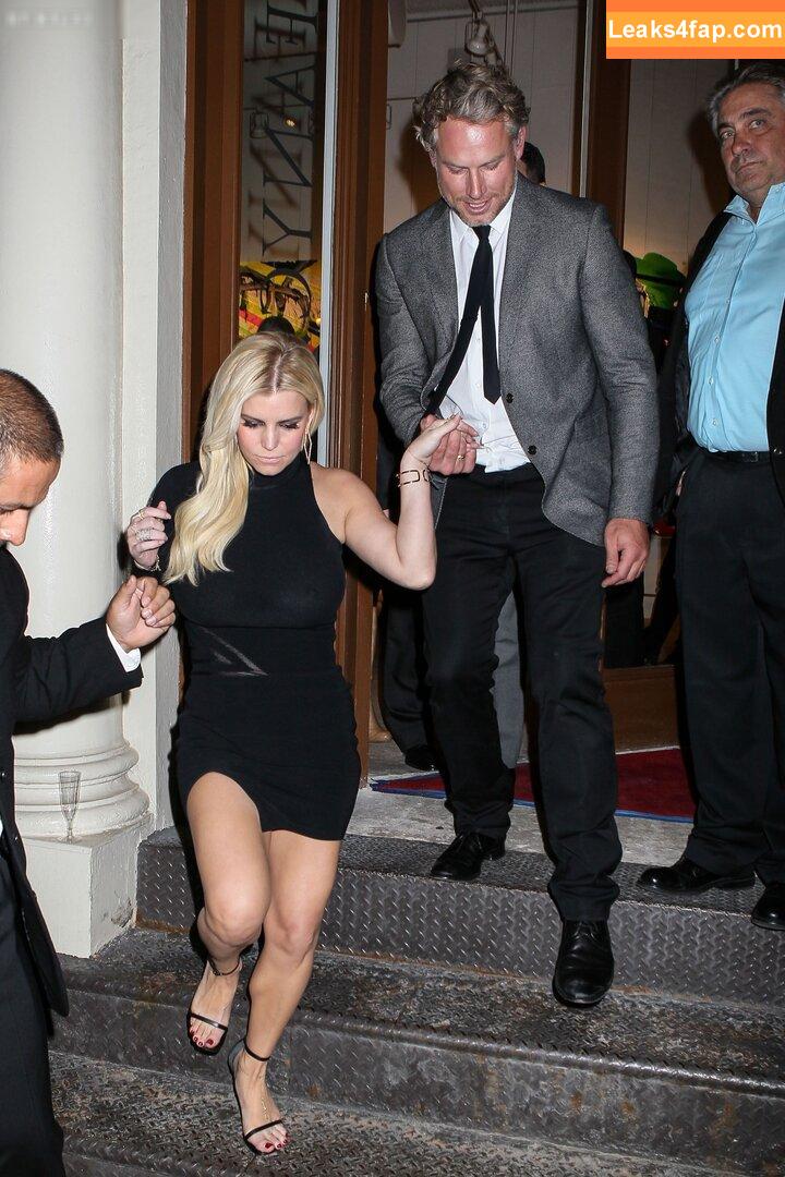 Jessica Simpson / 52529184 / JessicaSimpson leaked photo photo #0657