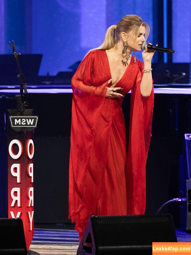 Jessica Simpson / 52529184 / JessicaSimpson leaked photo photo #0738