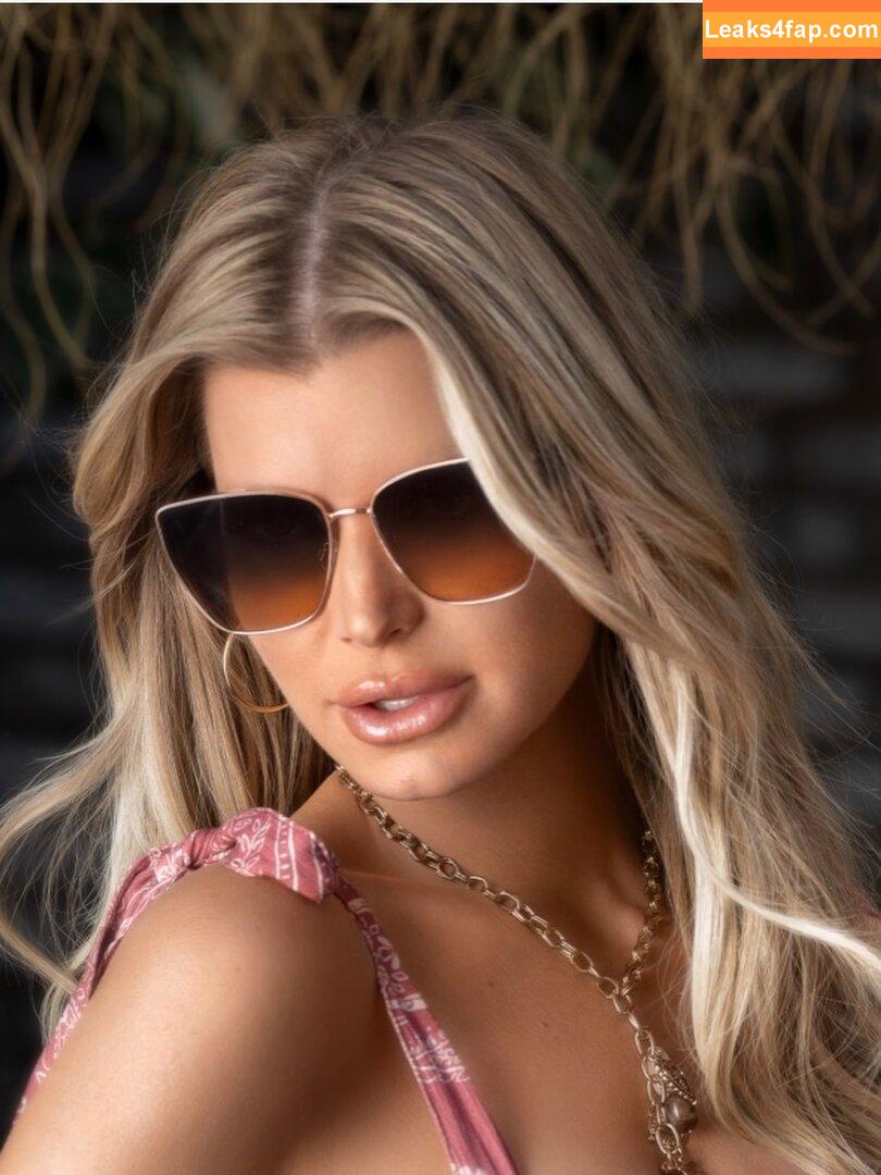 Jessica Simpson / 52529184 / https: / jessicasimpson leaked photo photo #0748