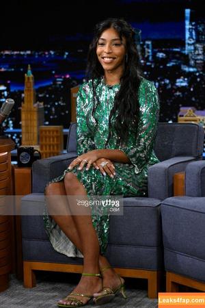 Jessica Williams photo #0070