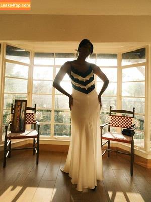Jessica Williams photo #0089
